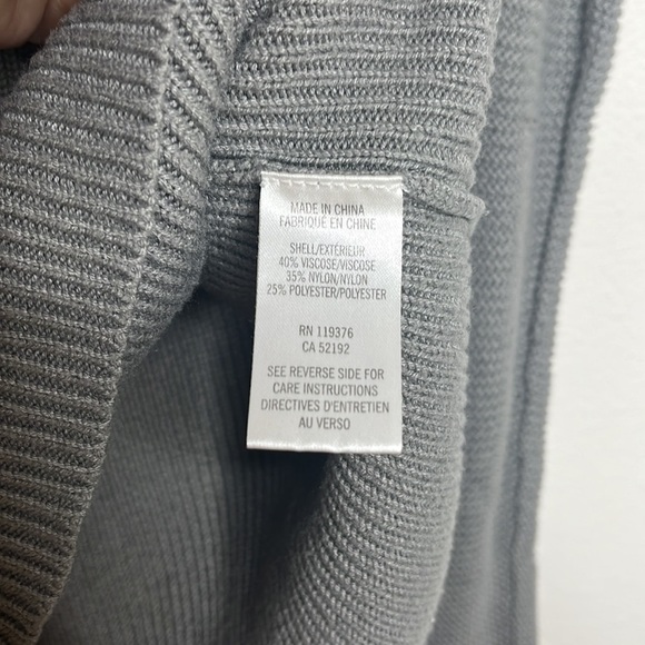 Helmut Lang Grey Knit Slouchy Lightweight Sweater Sz S SNAGS - Picture 3 of 4